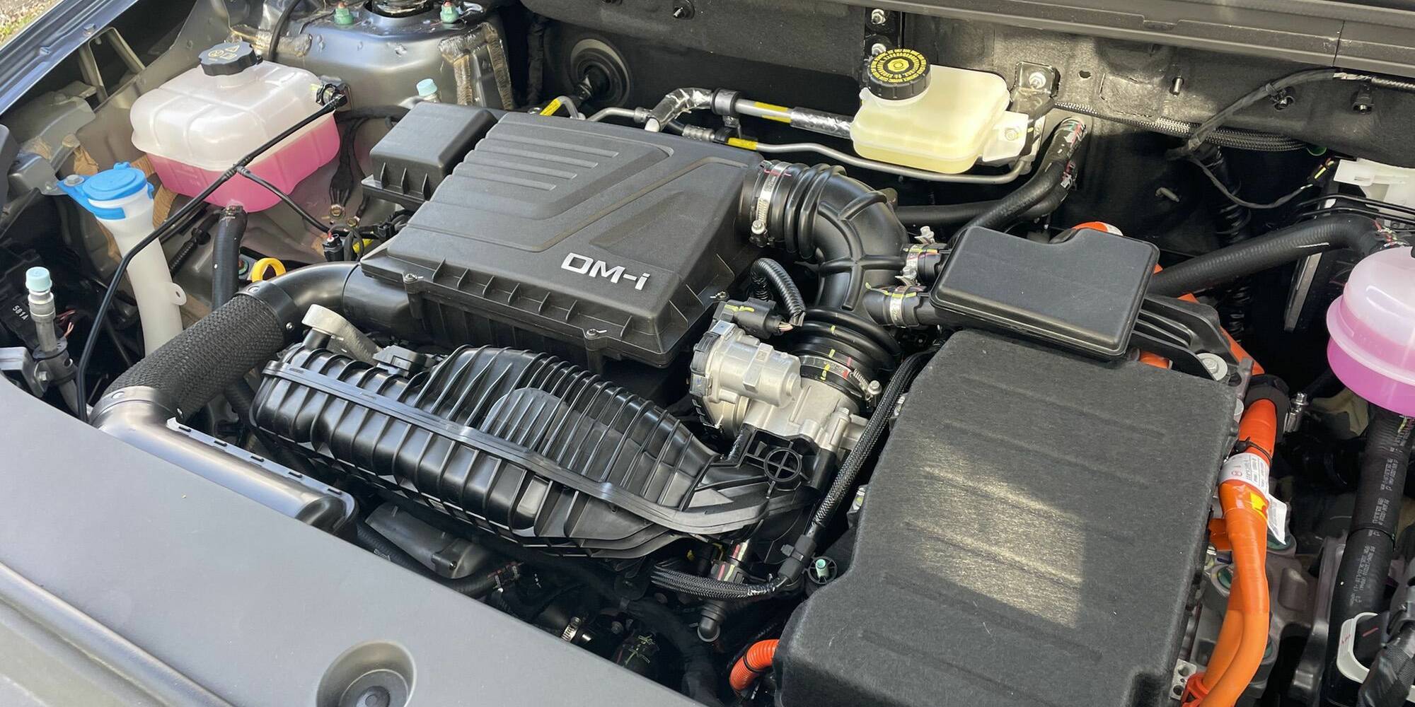 test essai consommation SUV BYD Sealion 5 DM-i Super Hybride Design