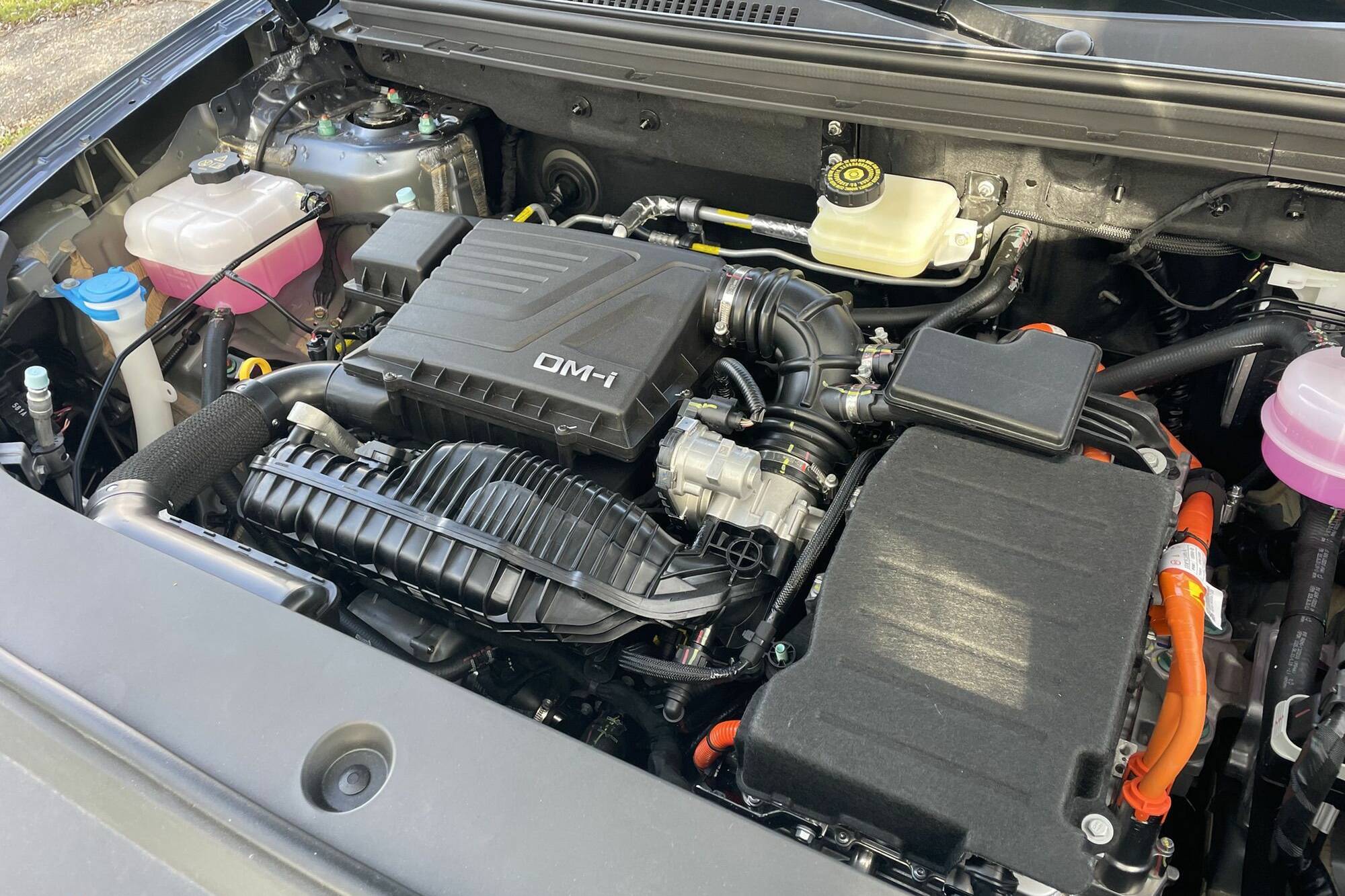 test essai consommation SUV BYD Sealion 5 DM-i Super Hybride Design