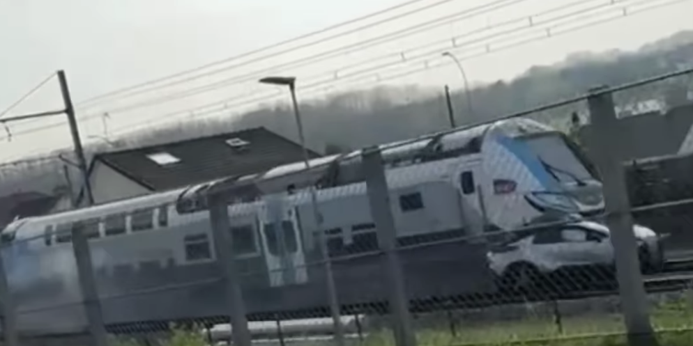 train voiture RER D accident vidéo