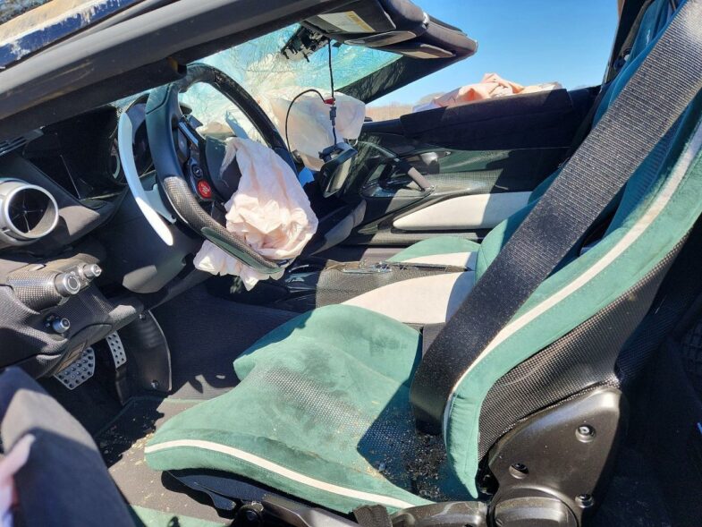 épave Ferrari 812 Competizione Copart