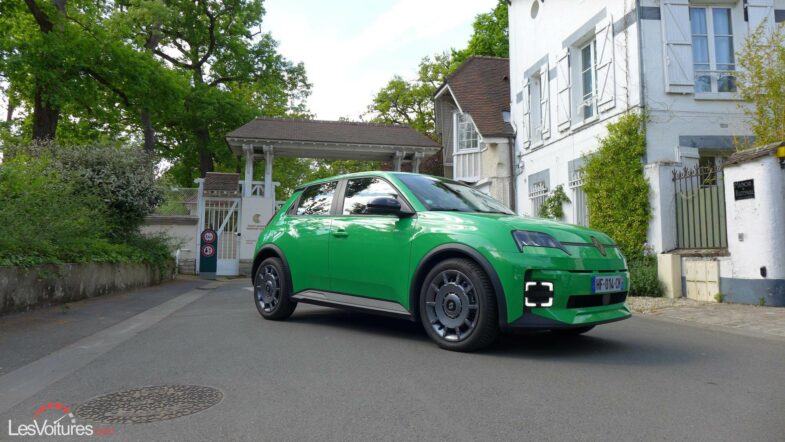 Renault 5 E-Tech électrique FIVE leasing social 2026 voitures électriques