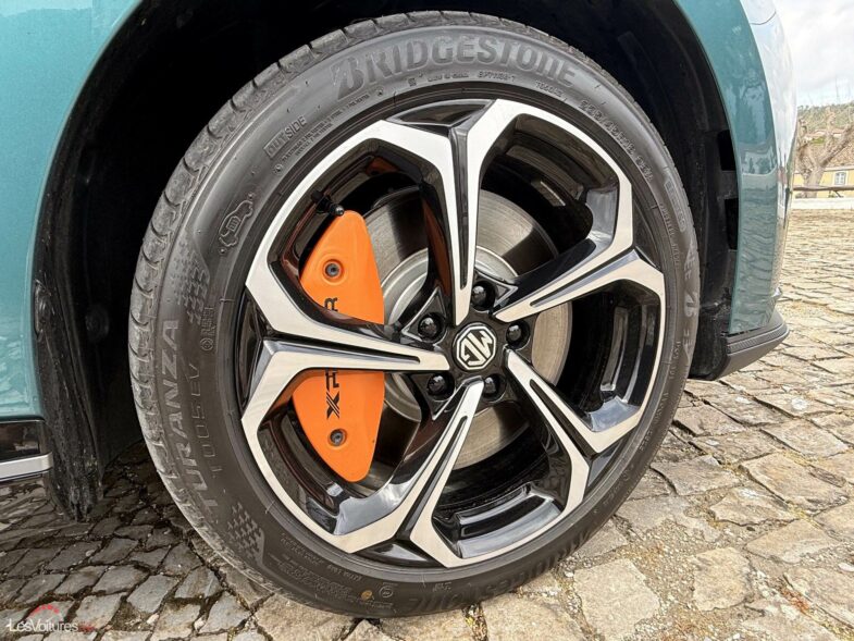 essai MG4 EV XPower voiture électrique MG Motor