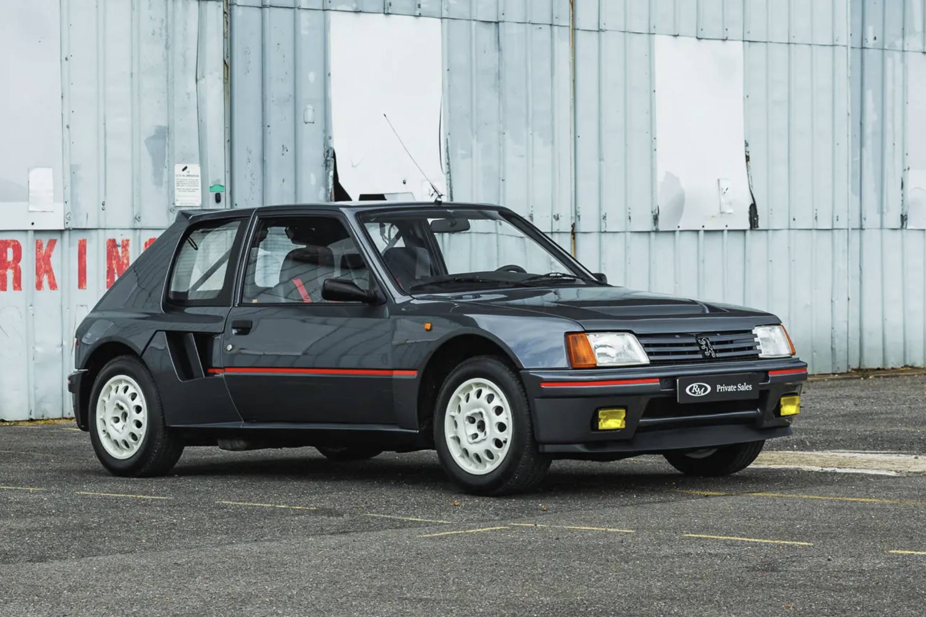 youngtimer Peugeot 205 T16 Turbo 16 RM Sotheby's