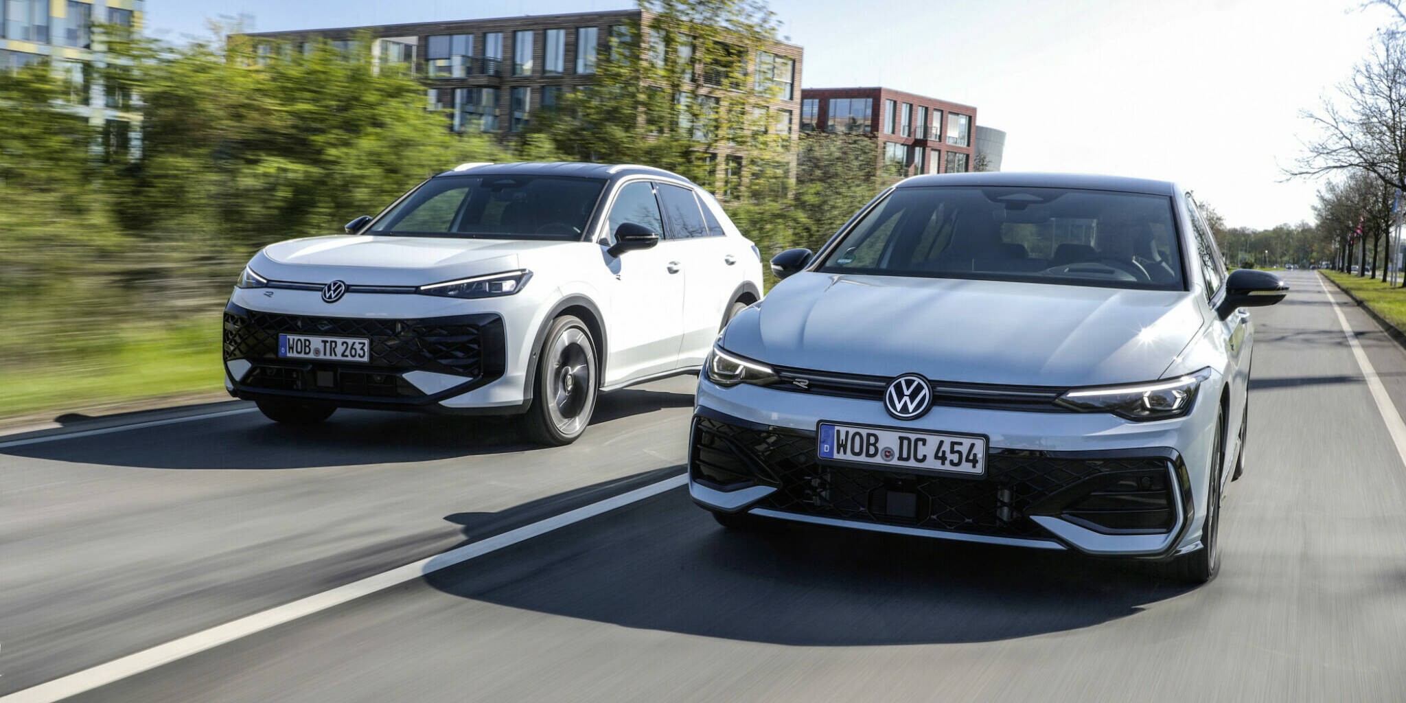 Volkswagen Golf T-Roc Hybrid