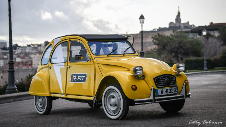 Citroën 2CV électrique 2028 E-Car Stellantis rétrofit R-Fit