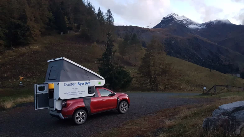 Dacia Duster pick-up camping-car