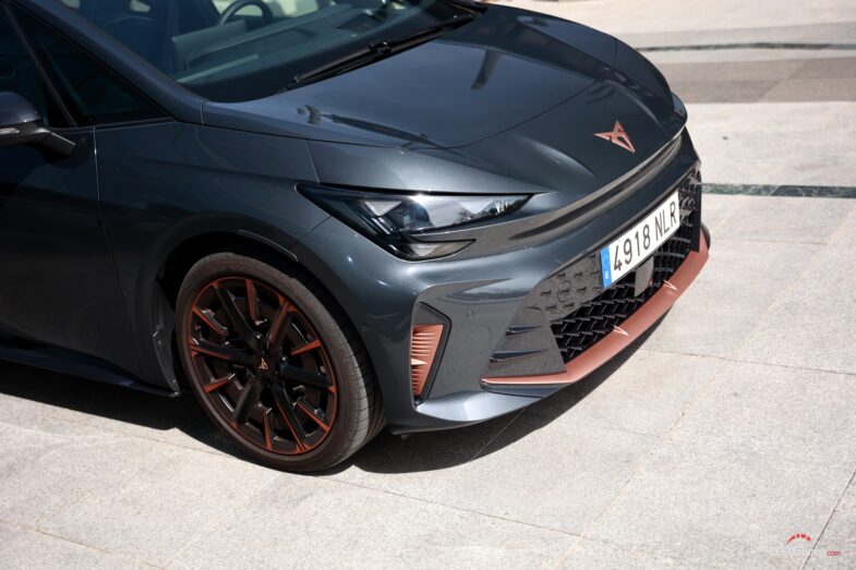 essai Cupra Born VZ compacte électrique