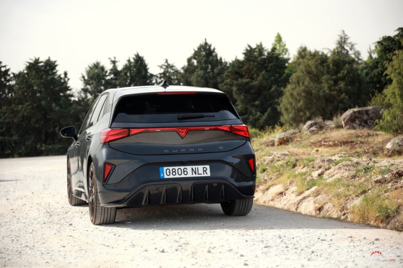 essai Cupra Born VZ compacte électrique