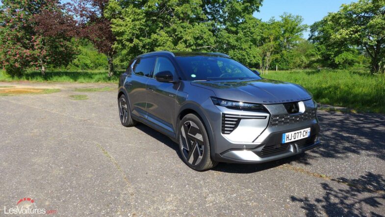 essai consommation Mitsubishi Eclipse Cross Renault Scénic électrique
