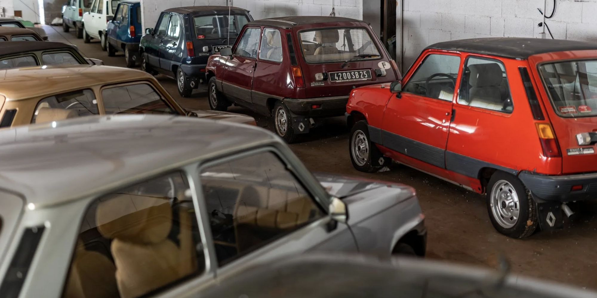 vente aux enchères Osenat sortie de grange 50 Renault 5
