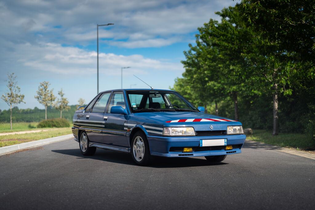 Renault 21 2.0 Turbo Gendarmerie nationale Sport & Collection