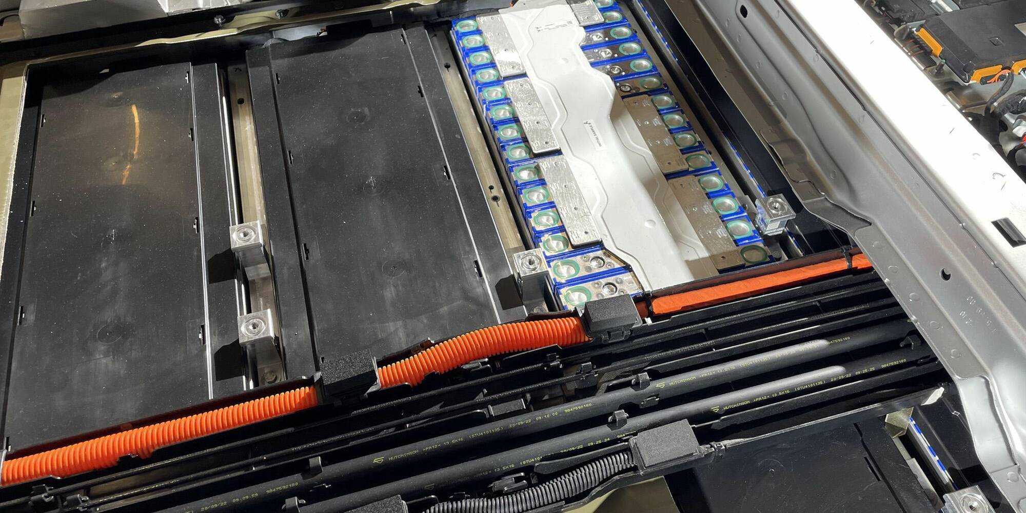 voitures électriques batteries lithium