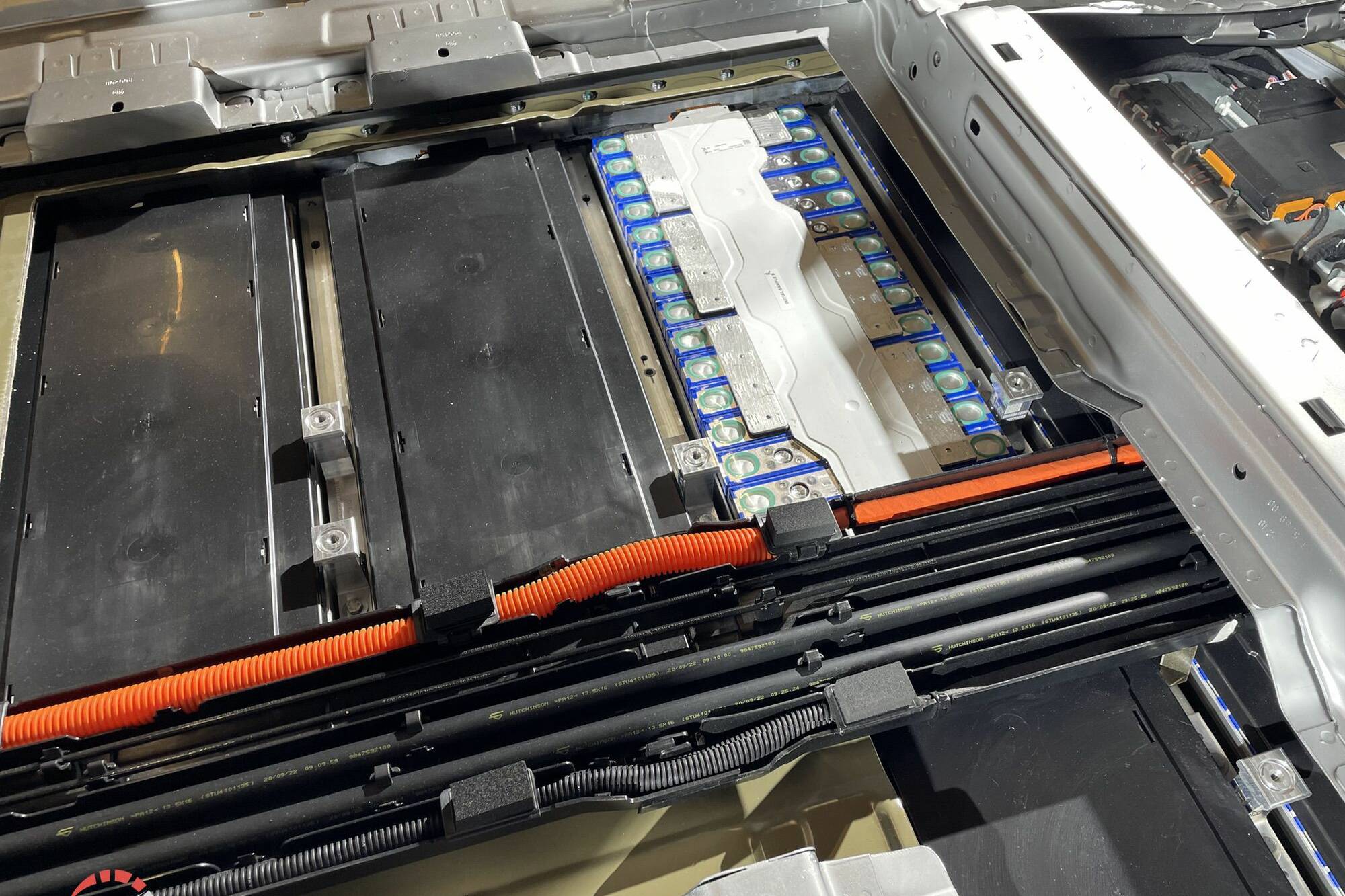 voitures électriques batteries lithium