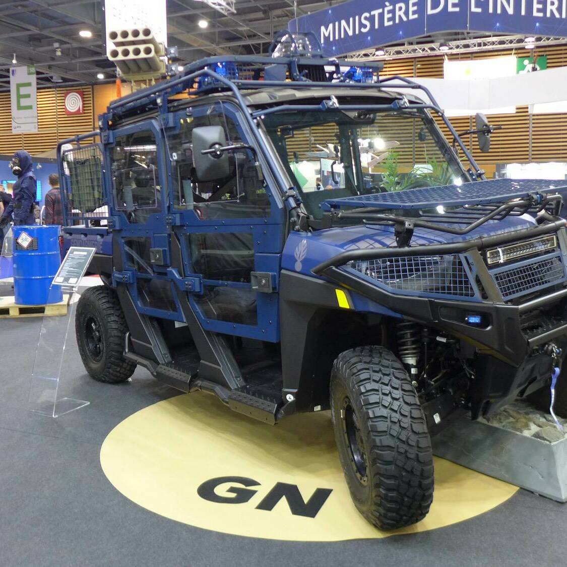 Gendarmerie nationale Police nationale Quad Polaris électrique RAID Eurosatory