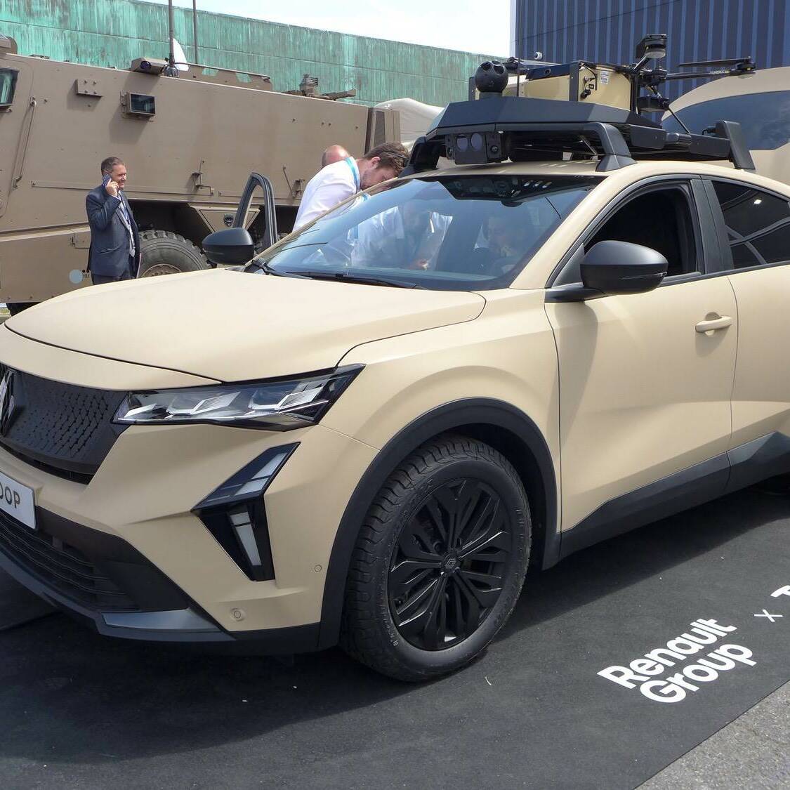 véhicule militaire Renault 4 Troop Eurosatory 2026 Thales