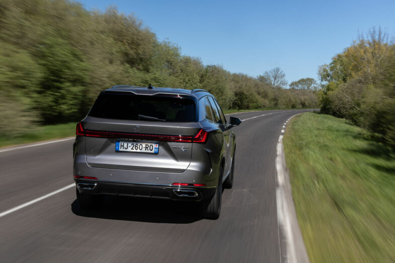 essai MG S9 PHEV SUV 7 places hybrides rechargebale