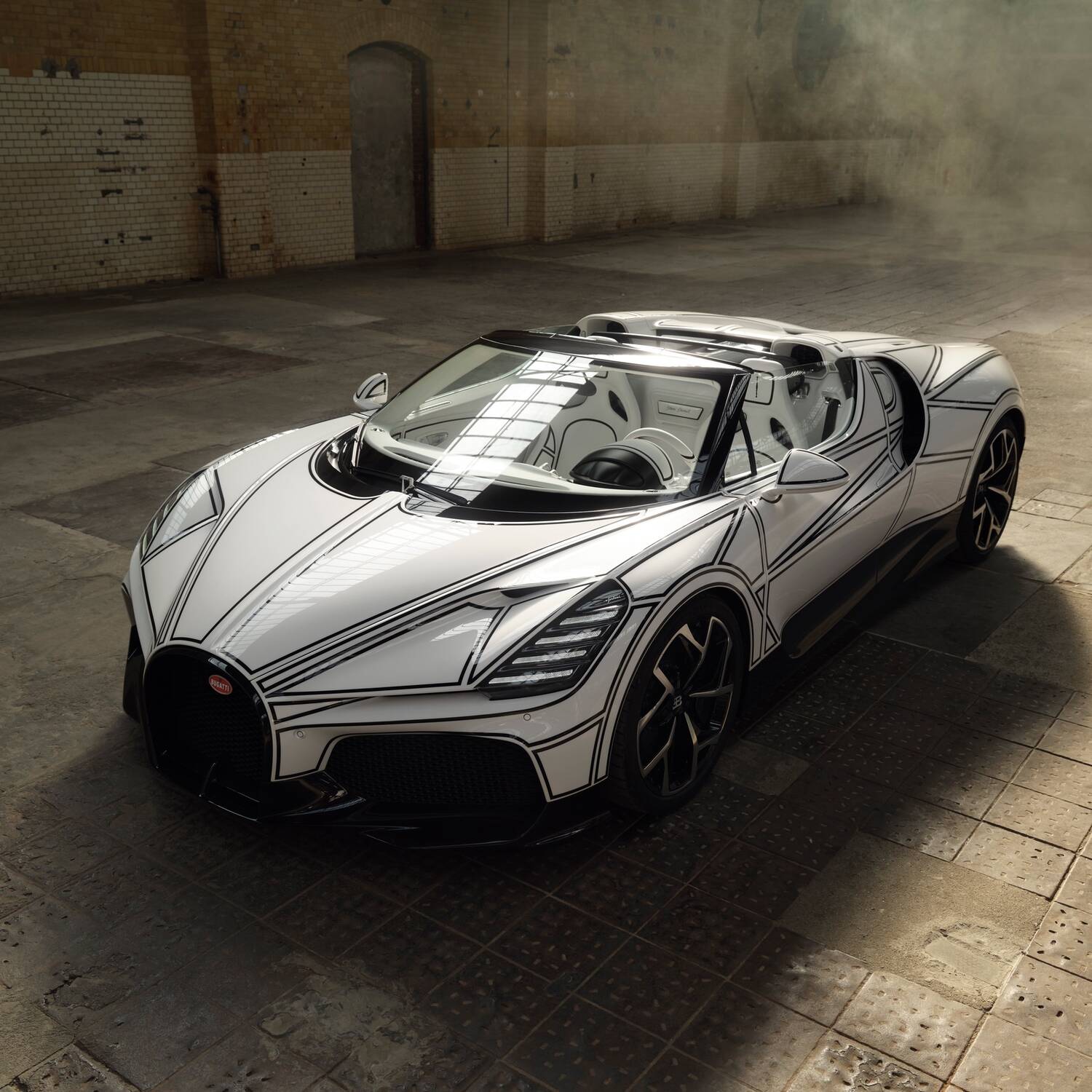 Bugatti W16 Mistral Bugatti W16 Mistral « Blanc Éternel »