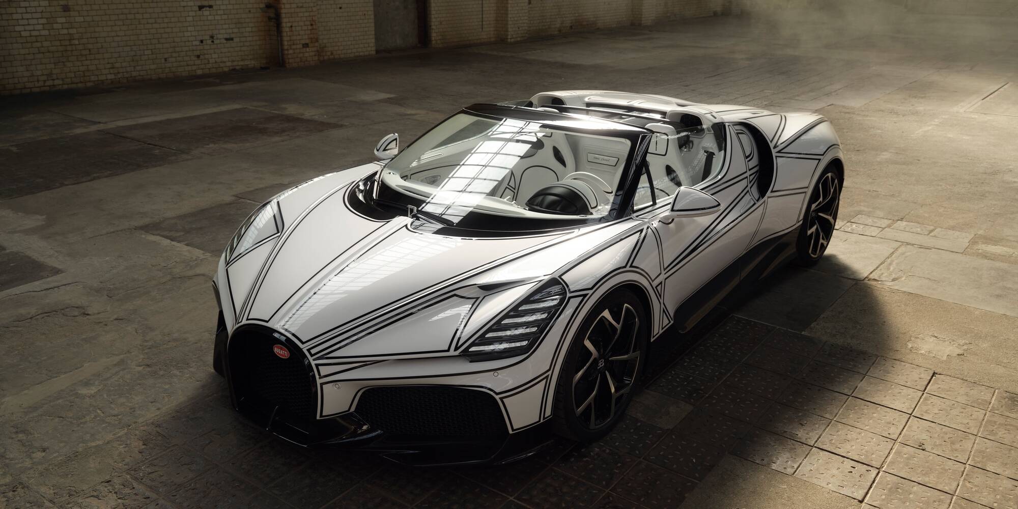 Bugatti W16 Mistral Bugatti W16 Mistral « Blanc Éternel »
