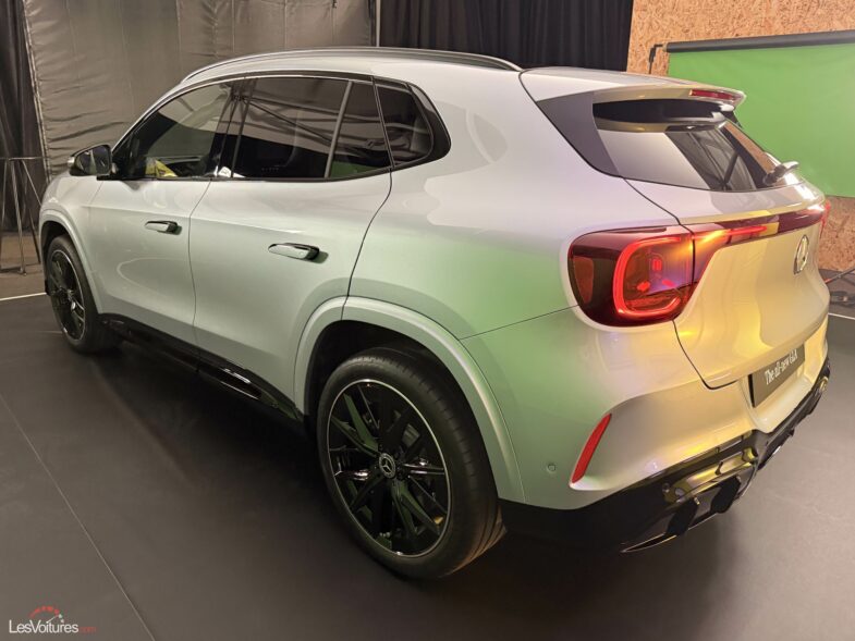 Mercedes-Benz GLA SUV 2026
