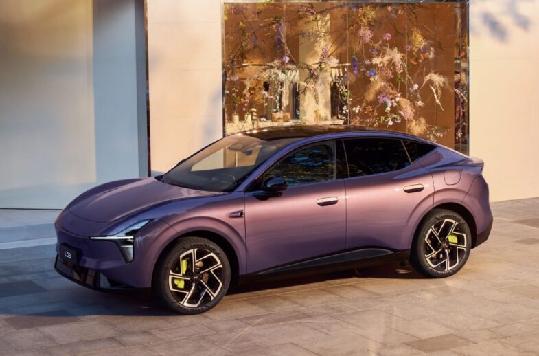 SUV électrique Xpeng L03