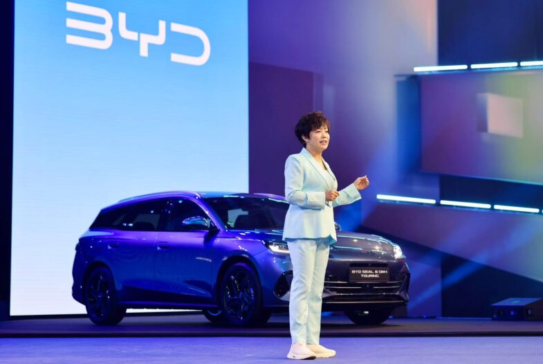BYD Renault Stella Lee intelligence économique
