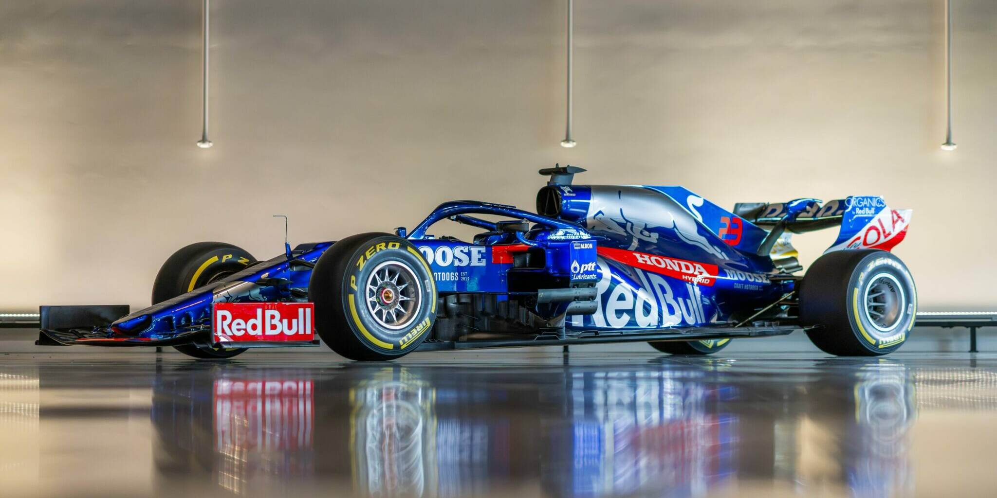 Toro Rosso‑Honda STR19 Pierre Gasly GP du Brésil 2019 podium F1 Bonhams