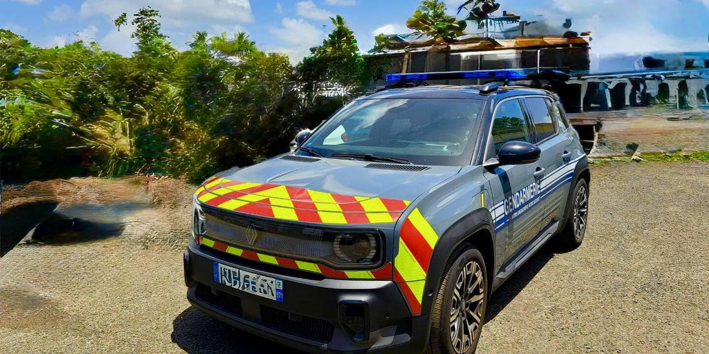 Renault 4 électrique Gendarmerie nationale Guadeloupe