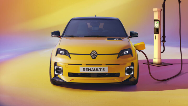 prix Renault 5 E-Tech électrique jantes Gold