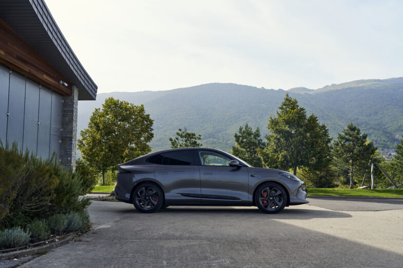 essai MG IM5 essai MG IM6 voitures électriques berline électrique SUV électrique