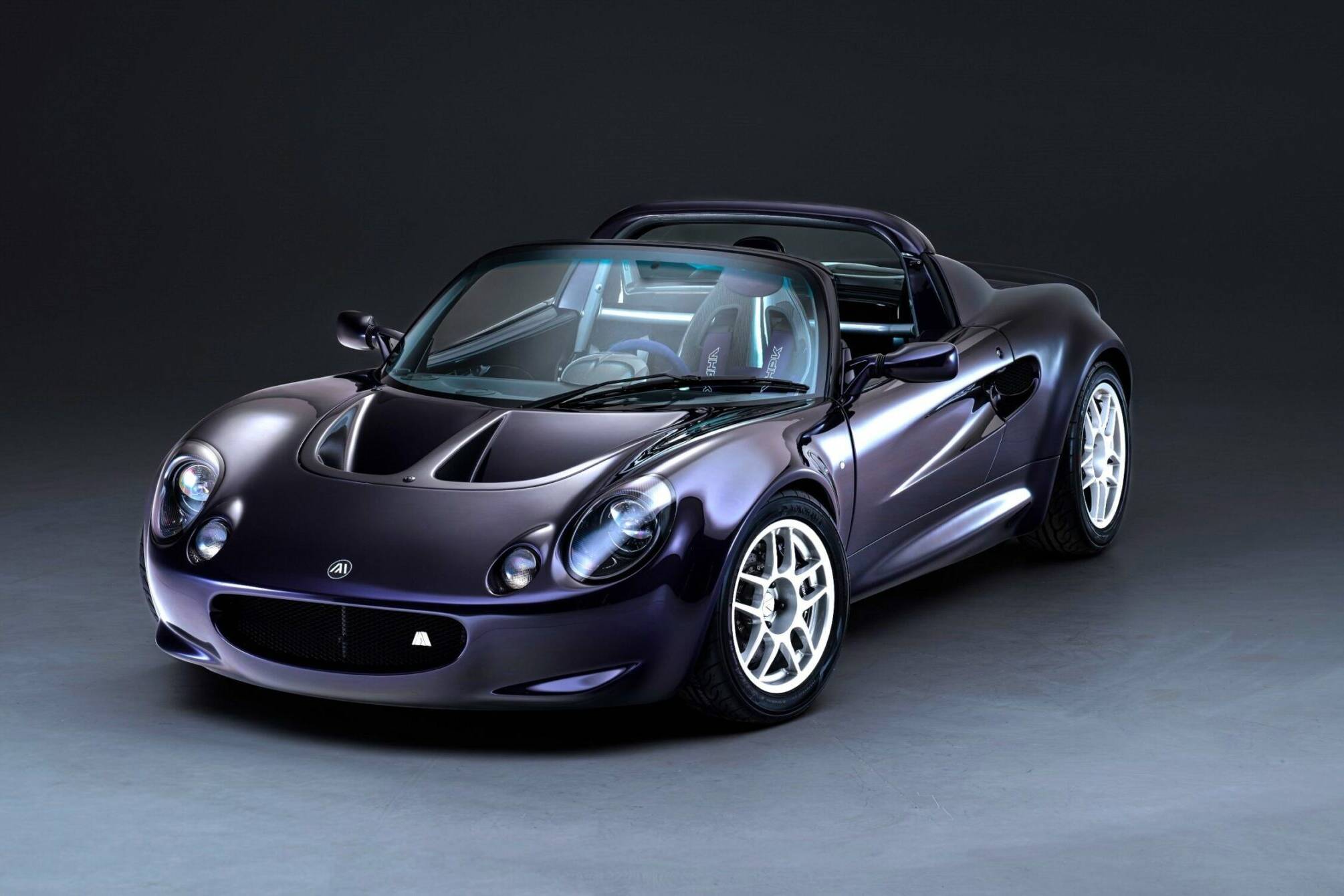 Analogue Automotive VHPK Lotus Elise restomod