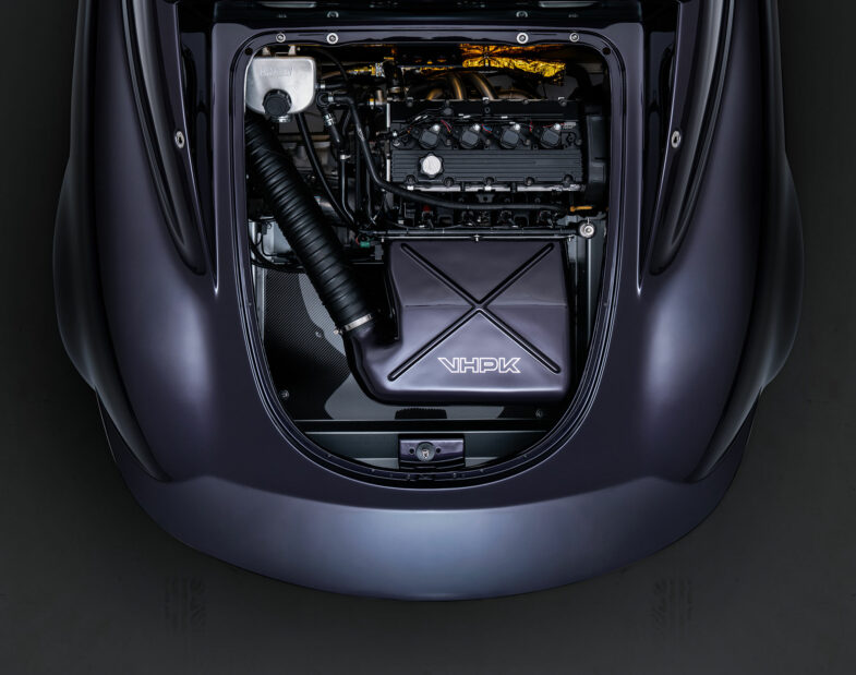 Analogue Automotive VHPK Lotus Elise restomod