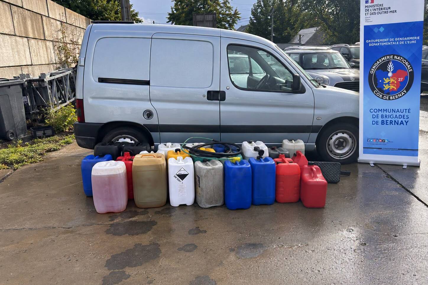 vols de carburant prix des carburants stations-service